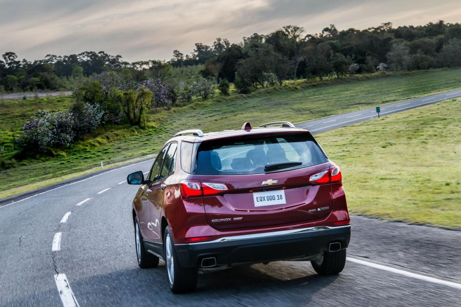  Chevrolet Equinox Premier 2017 года  (LA) (фото 19 из 24)
